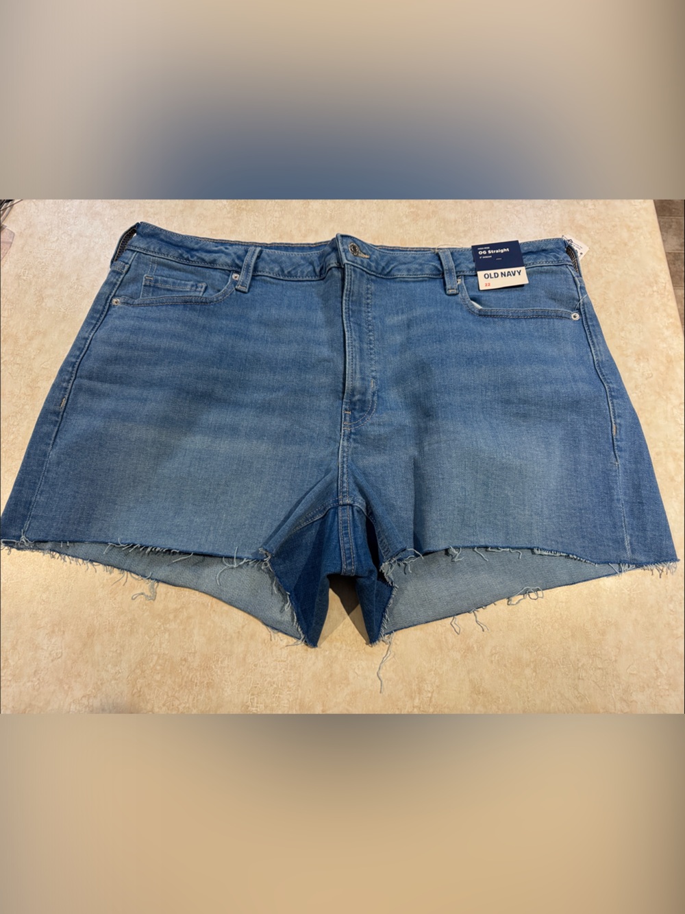 Old Navy High-Rise OG Straight shorts